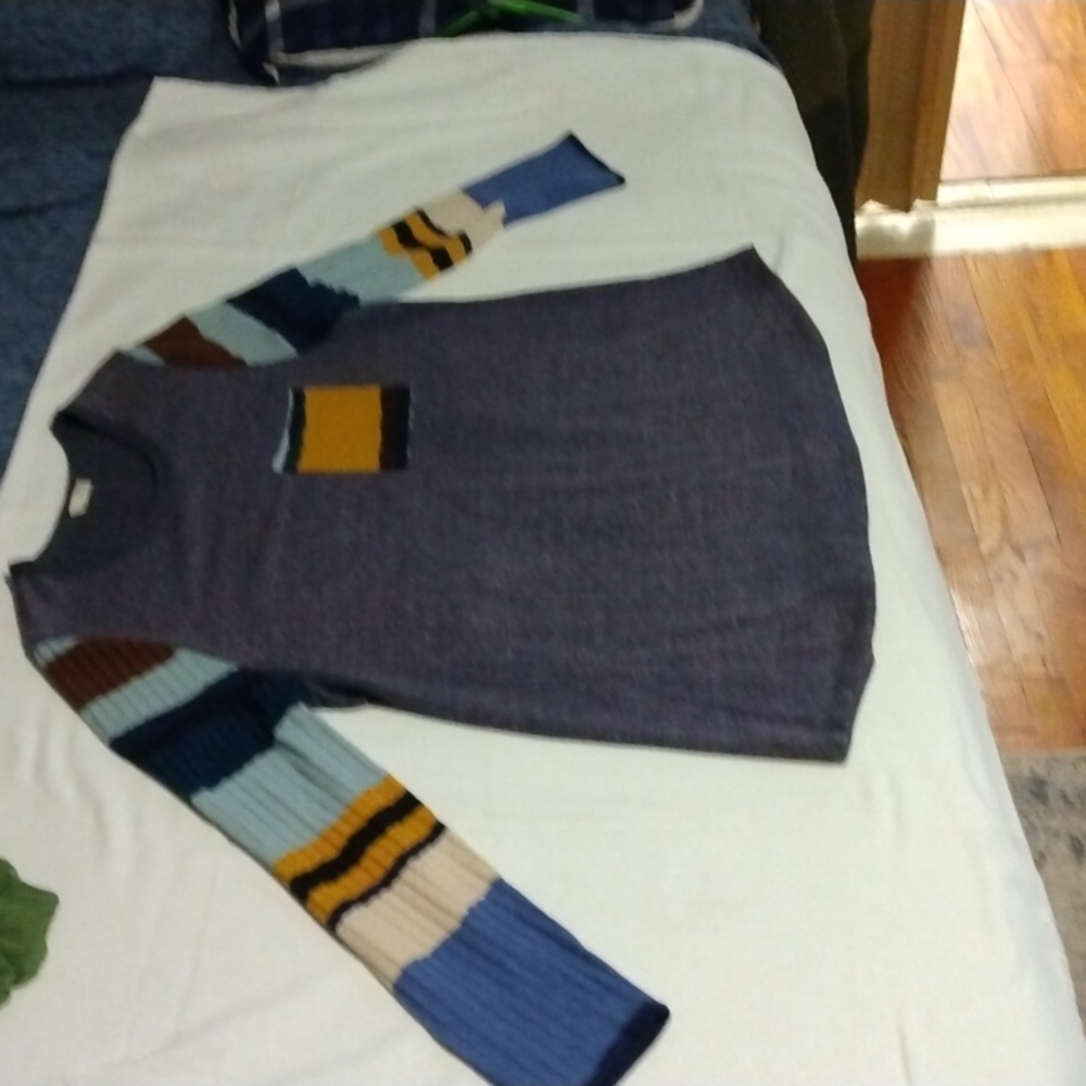 Oddy long sleeve tee